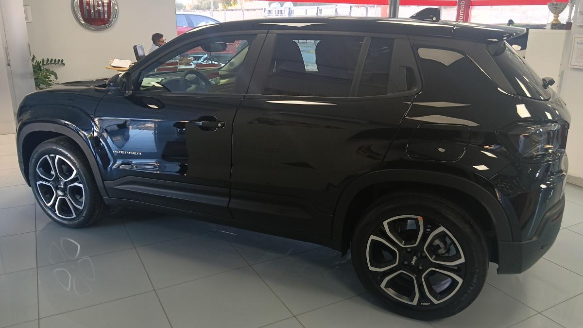 Jeep Avenger 1.2 Turbo 100 CV Summit